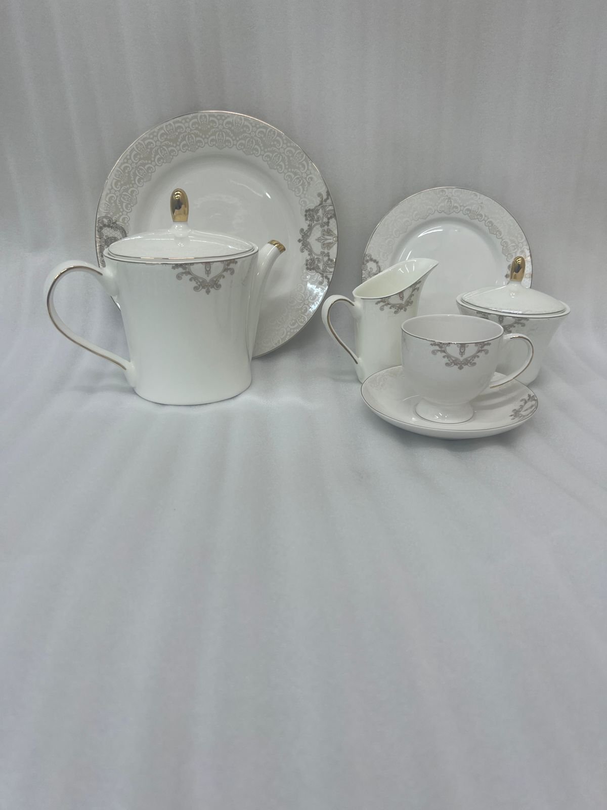 Luxury Porcelain Tea Set