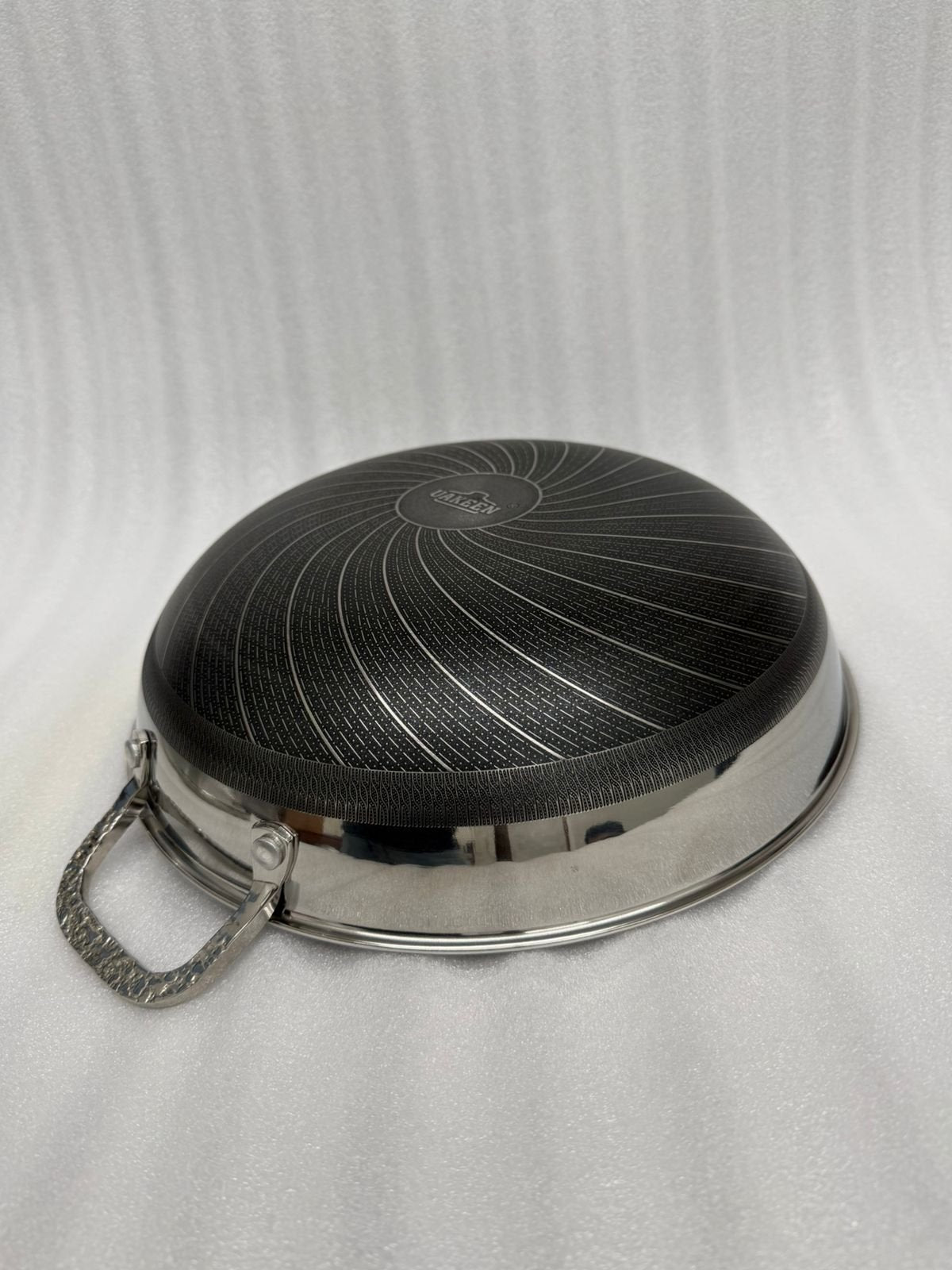 Honey Comb Laser-Etched Non-Stick Wok