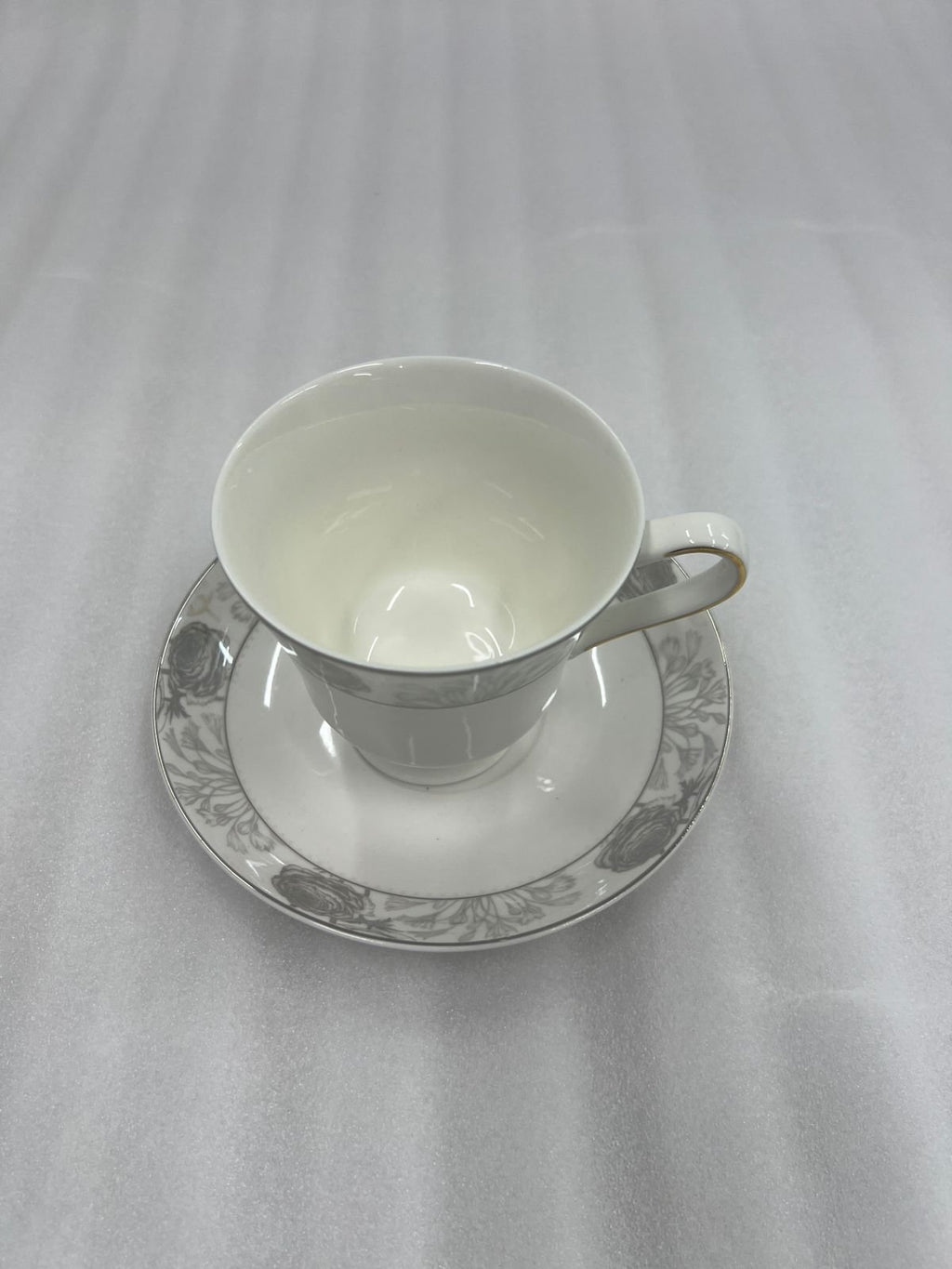 Elegant Floral Super Bone China Cup & Saucer