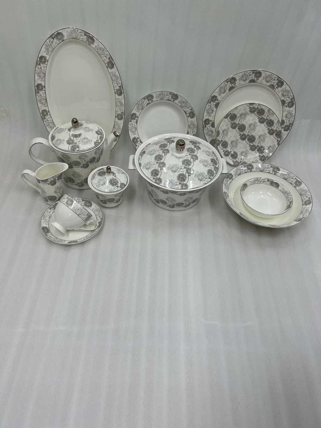 Premium 61-Piece Super Bone Dinner Set